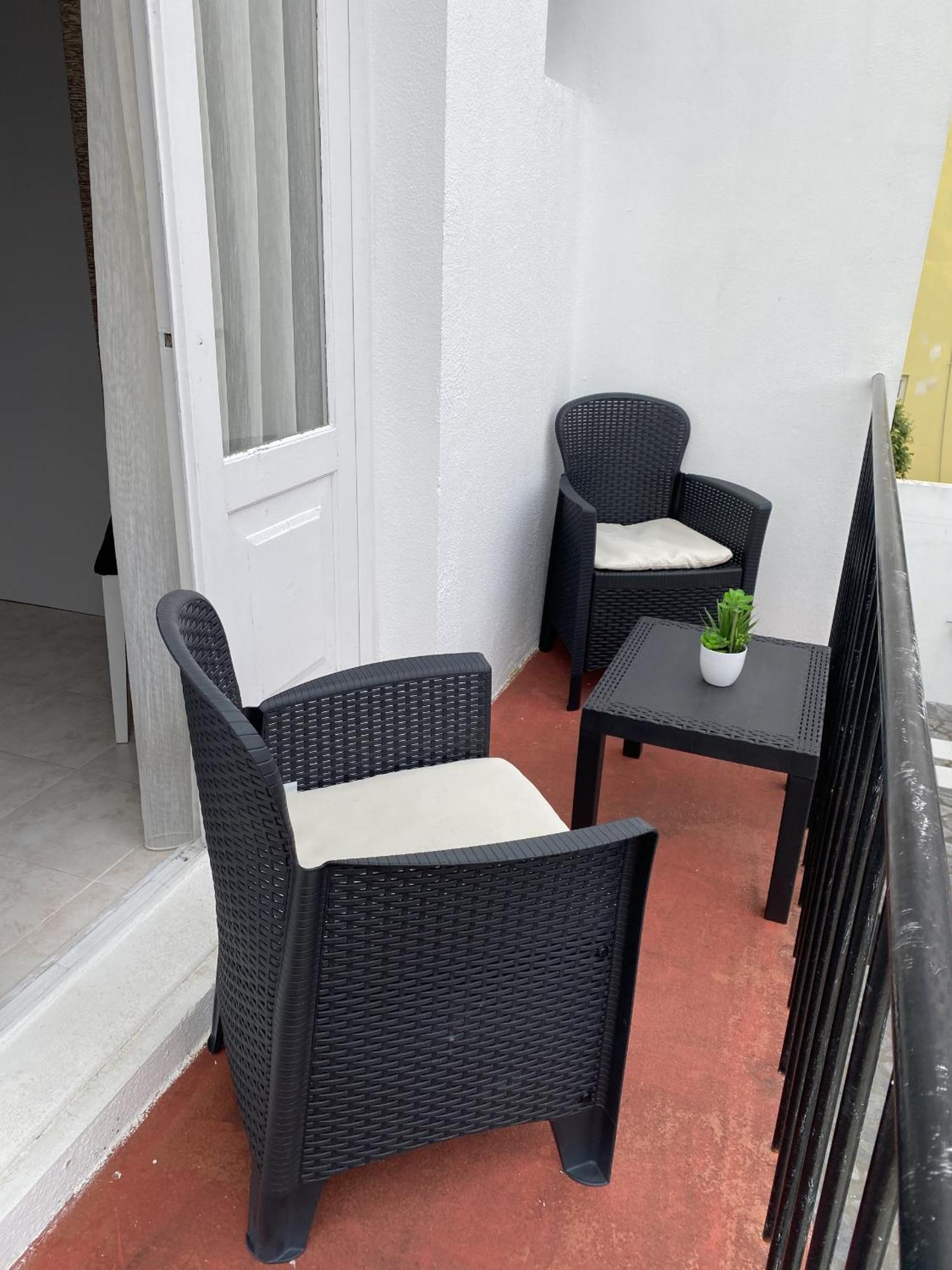The Rock Guest House 蓬塔德尔加达 外观 照片